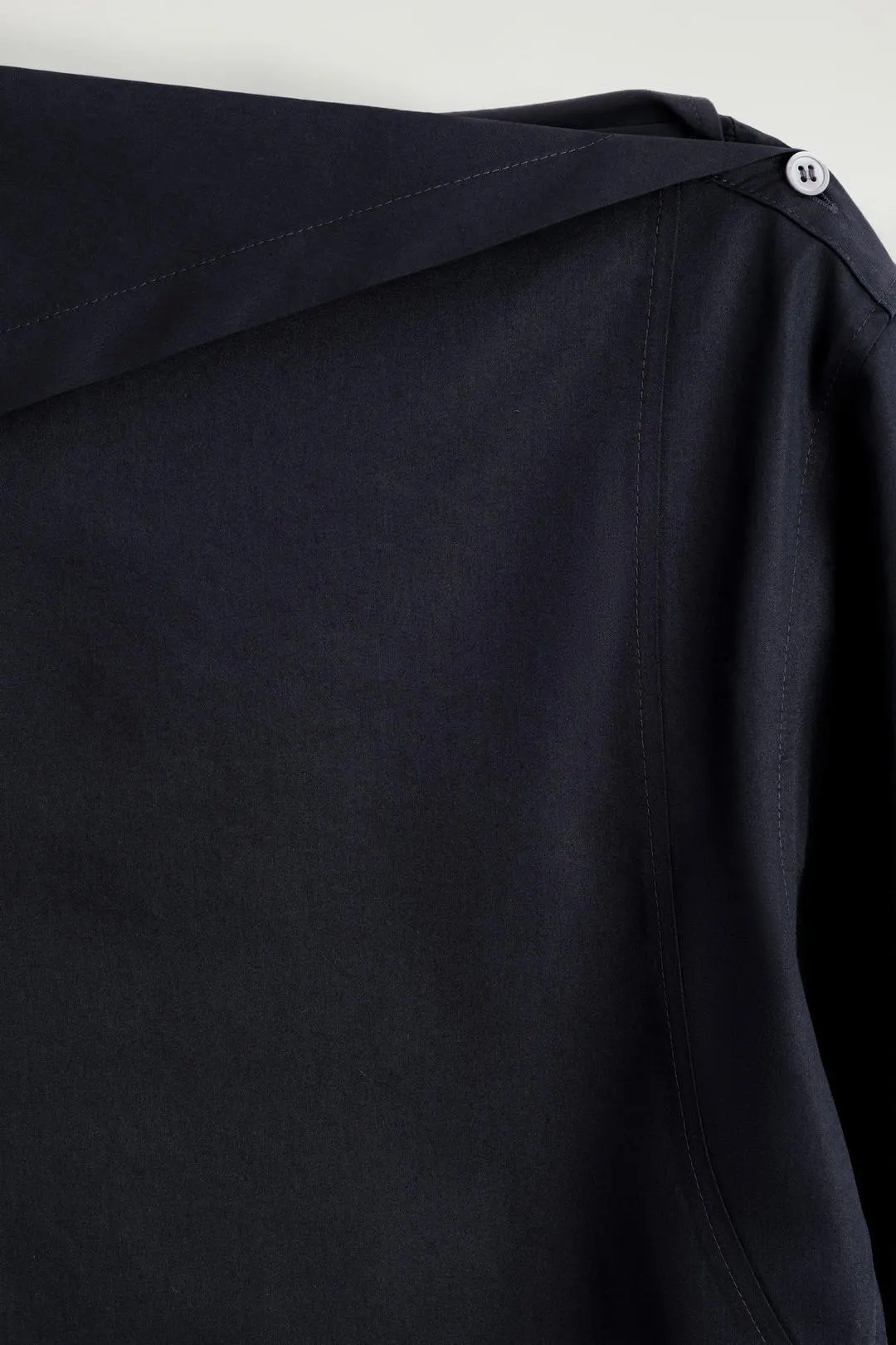 Рубашка свободного кроя с асимметричным воротником, COS