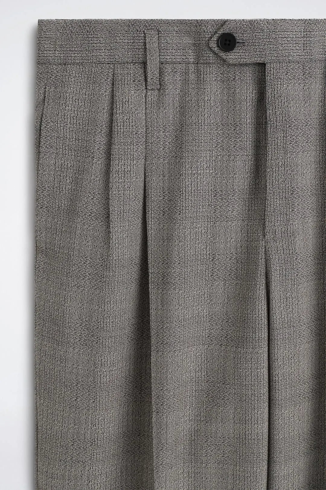 Костюмные брюки свободного зауженного кроя из шерсти в клетку, COS