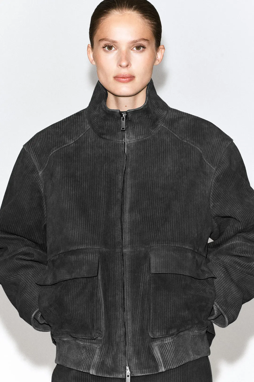 Куртка стандартного кроя из утепленной замши, COS