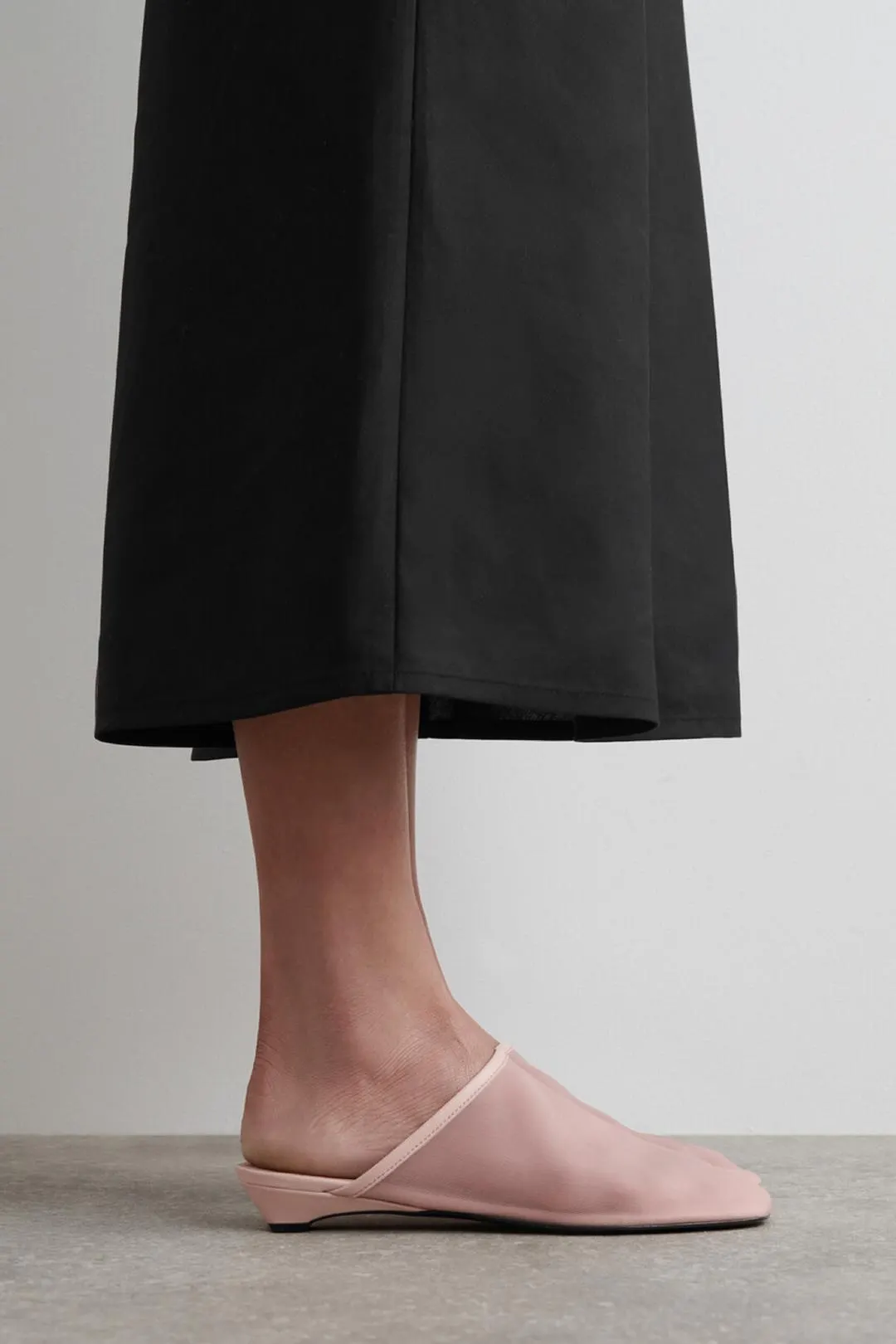 Мюли из сетки на каблуке kitten heel, COS