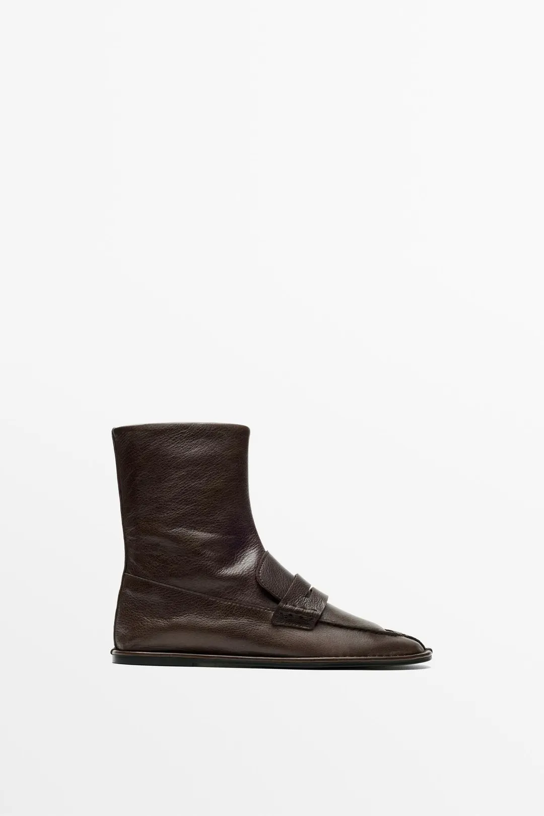 Закрытые лоферы из мягкой кожи с ремешком на подъеме, Massimo Dutti
