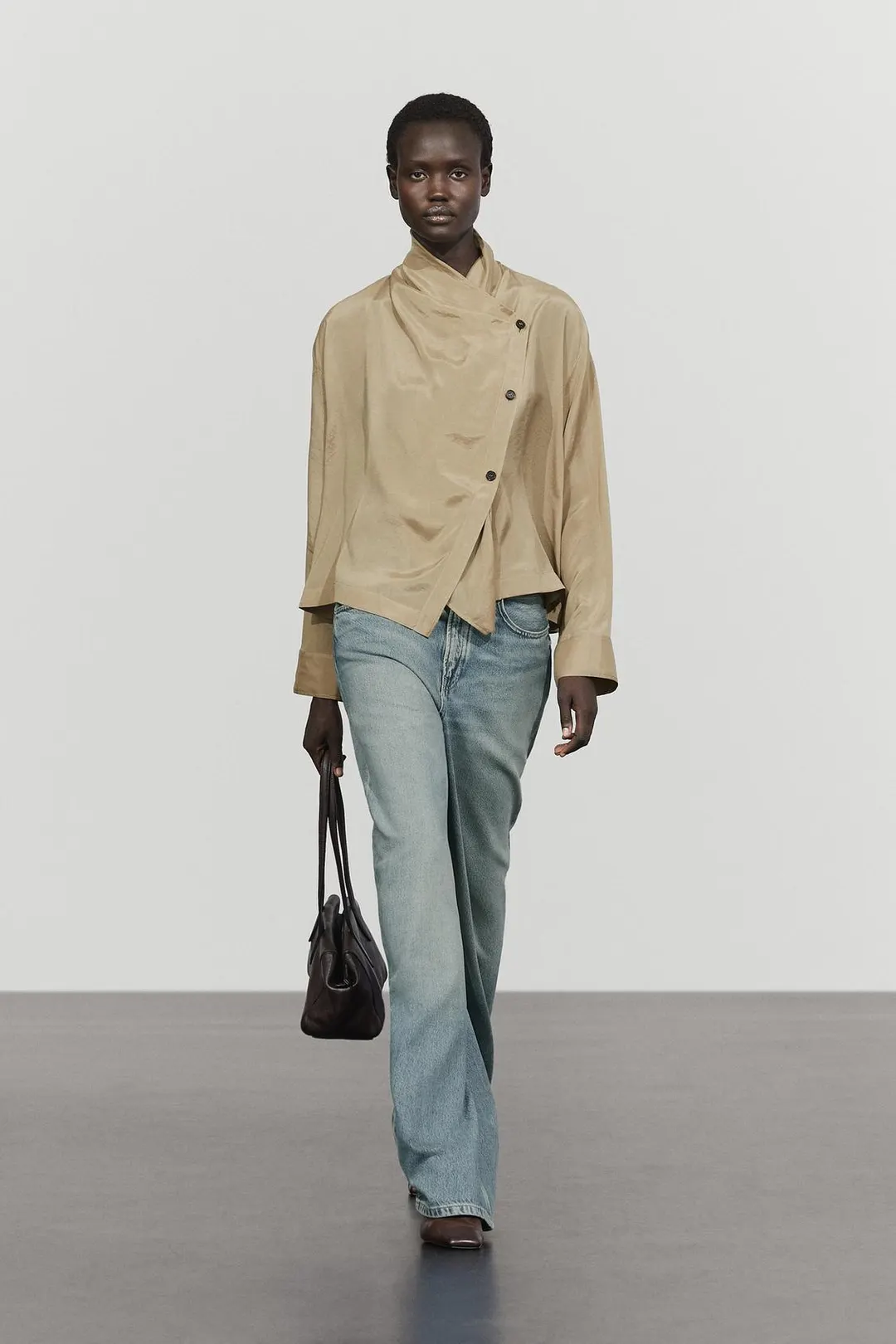 Блузка с запахом на шее, Massimo Dutti