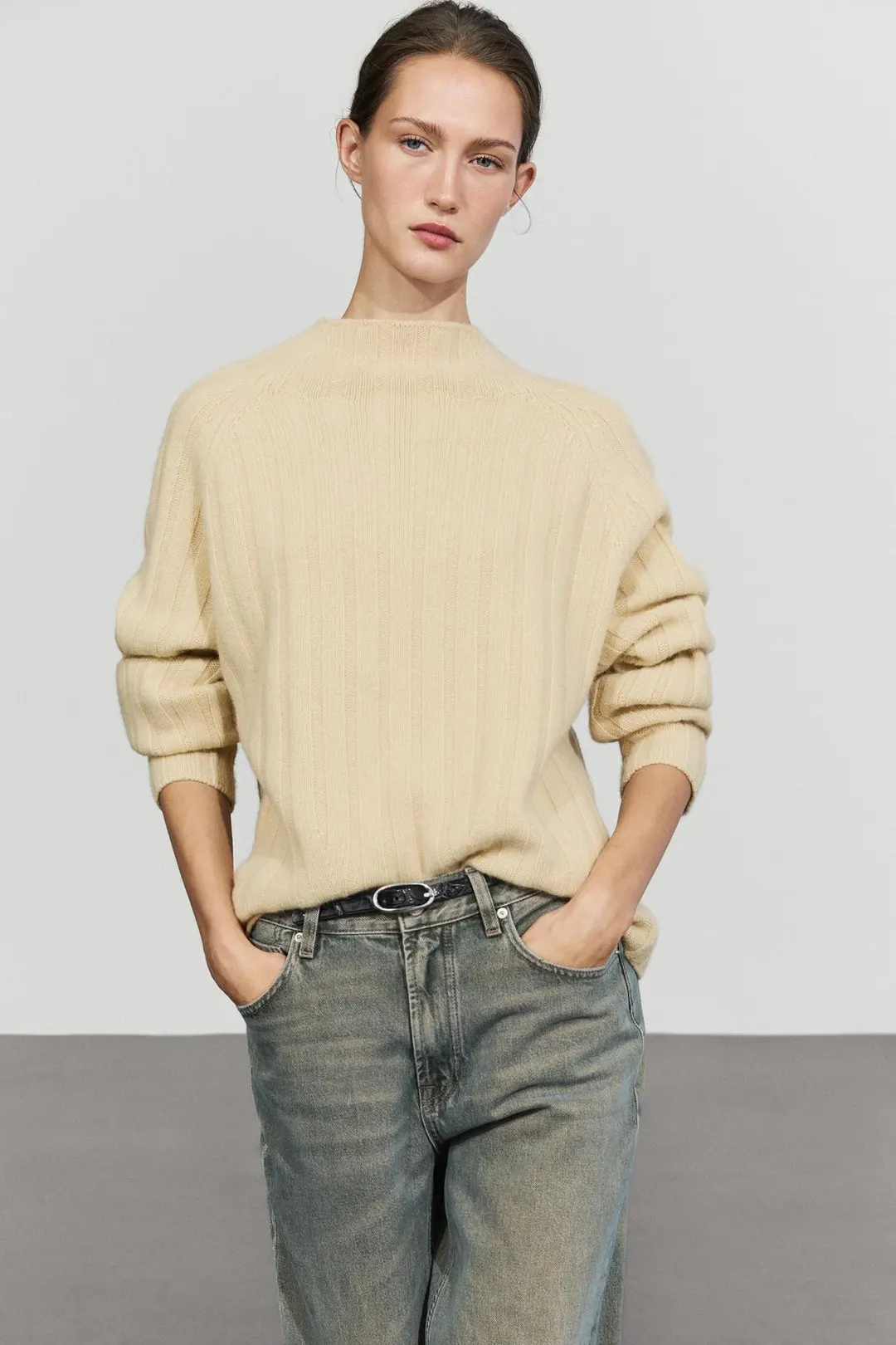 Свитер из 100% шерсти с воротником-стойкой, Massimo Dutti