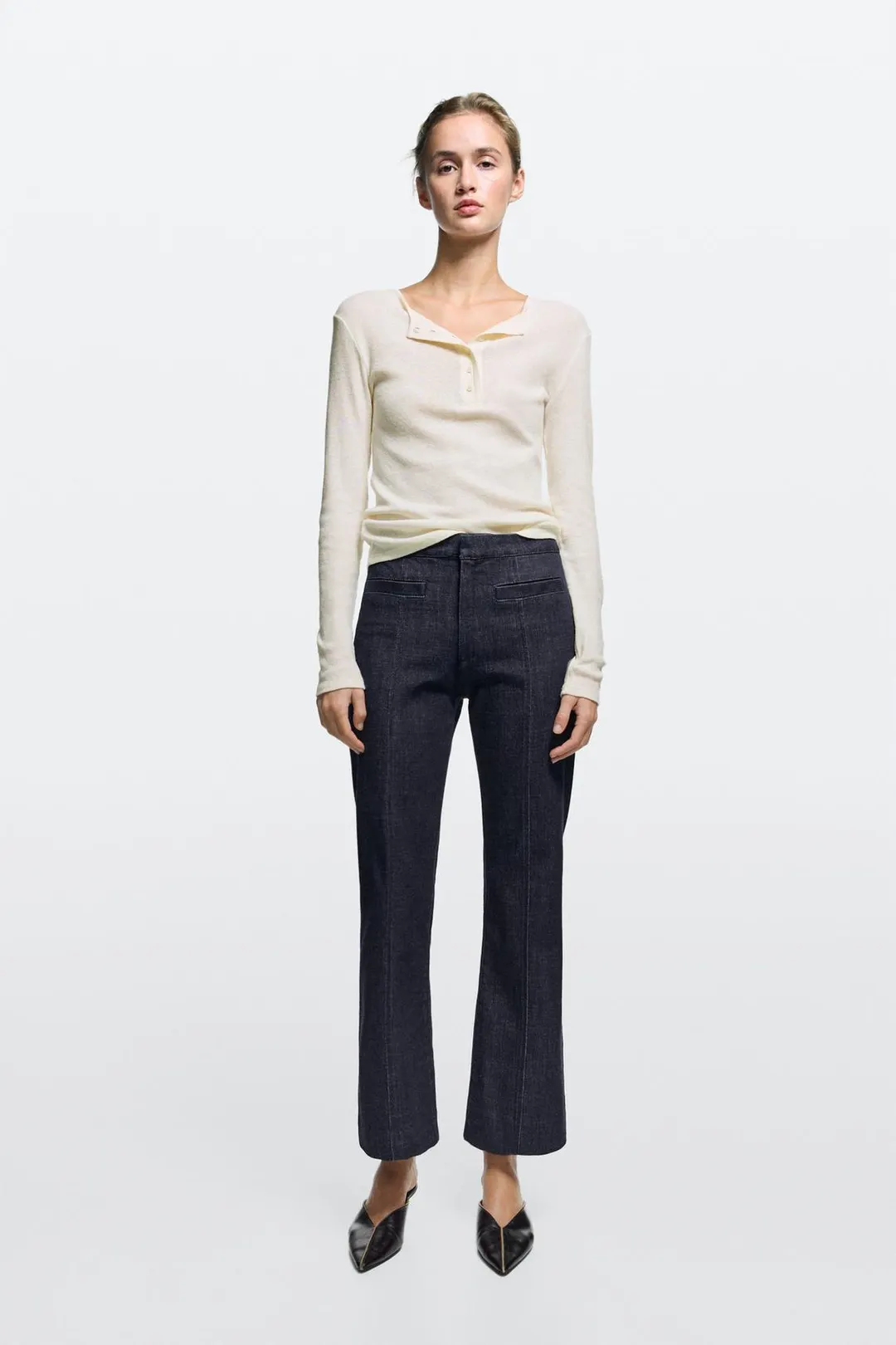 Джинсы клеш с акцентными карманами, Massimo Dutti