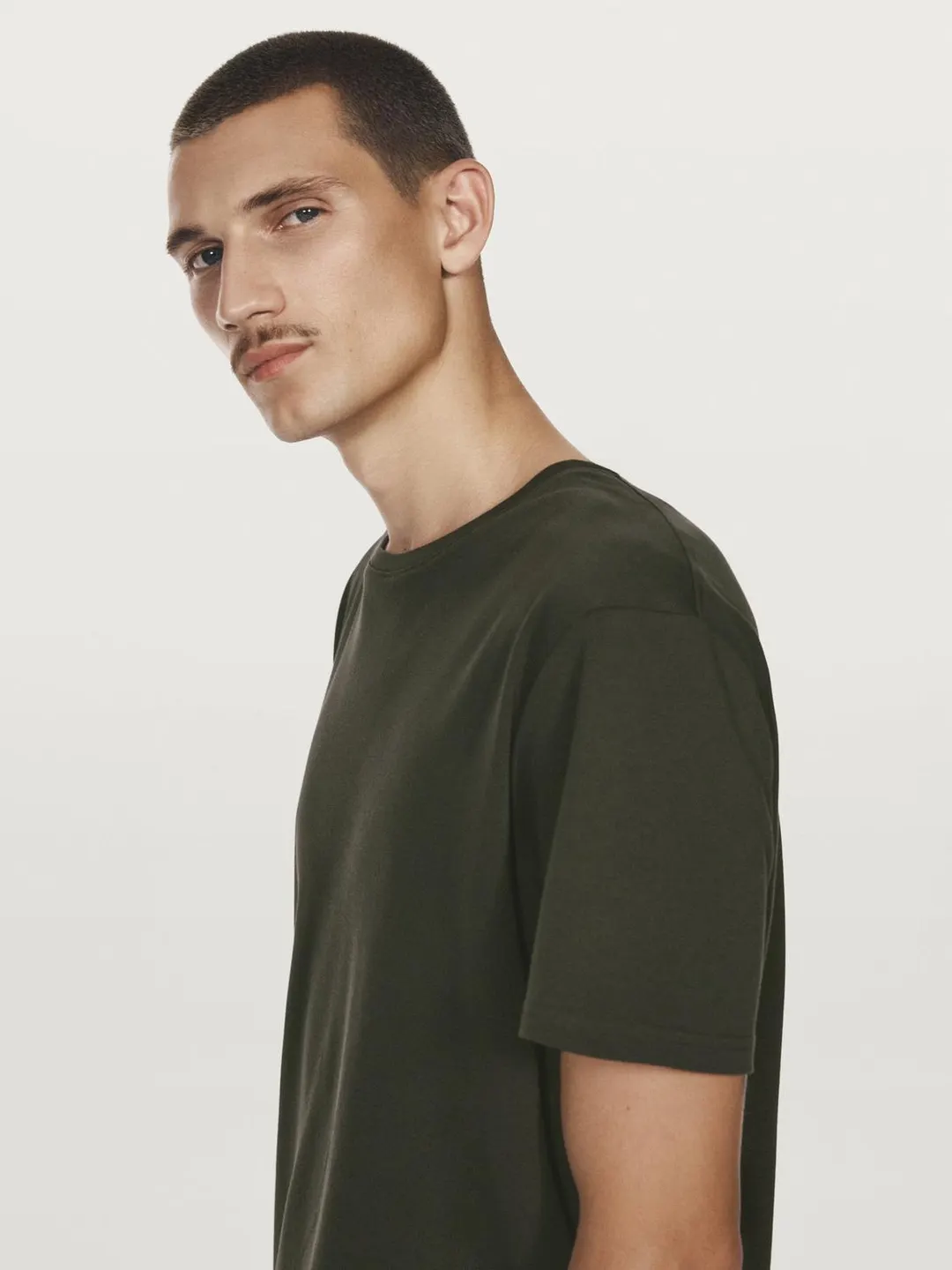 Облегающая футболка из 100% мерсеризованного хлопка, Massimo Dutti