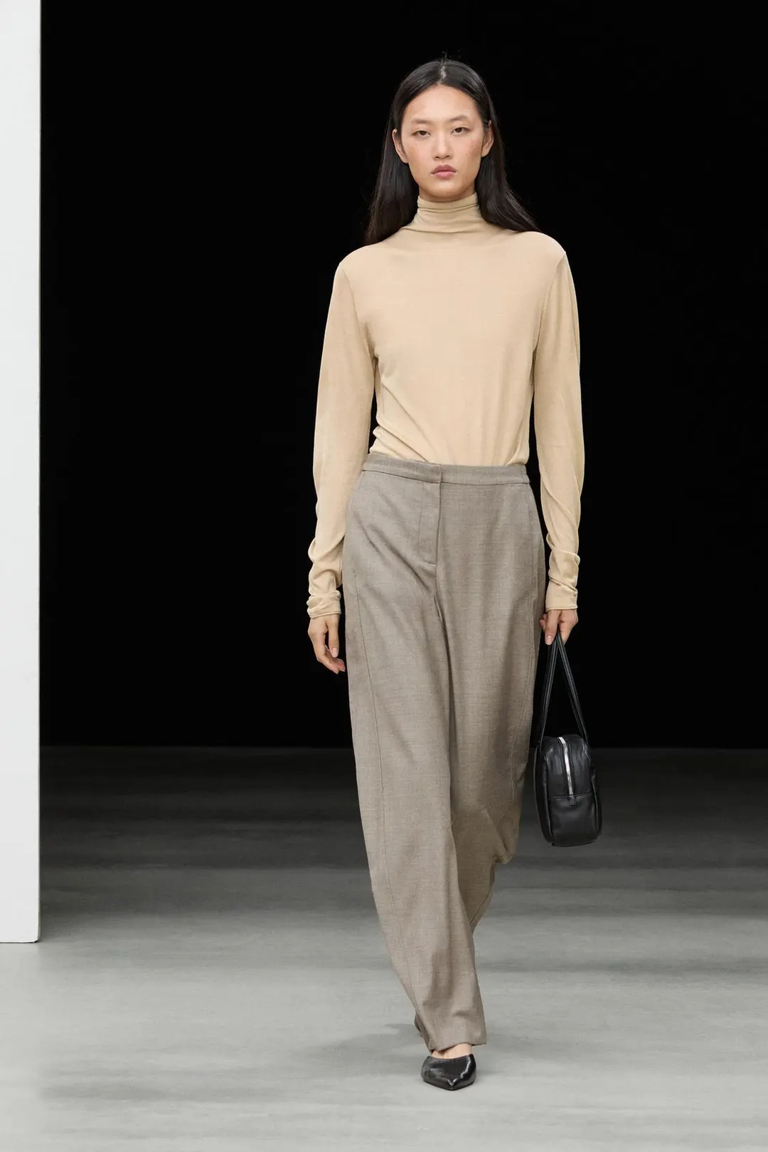 Брюки фланелевые кроя barrel, Massimo Dutti