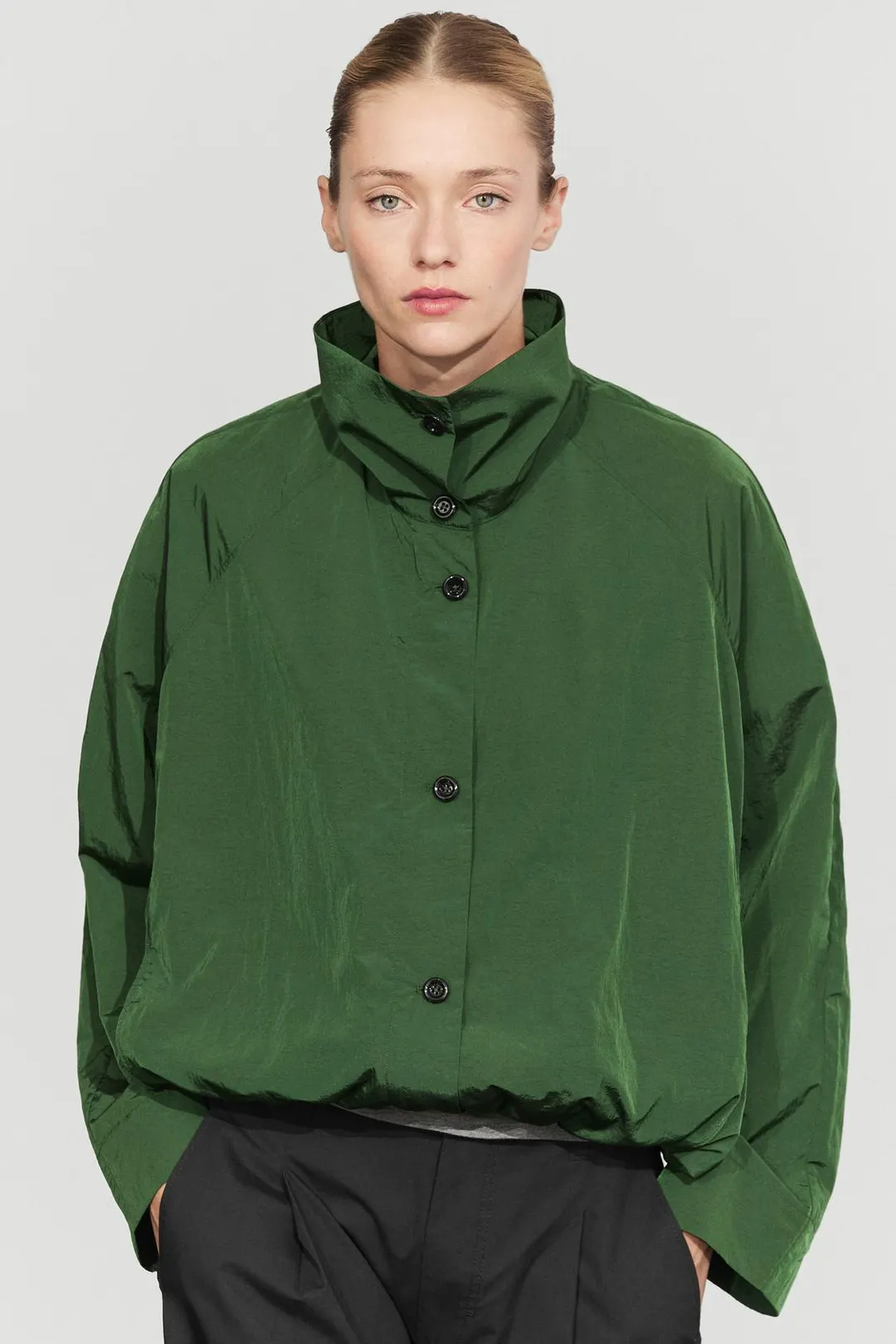Бомбер из технологичной ткани, Massimo Dutti