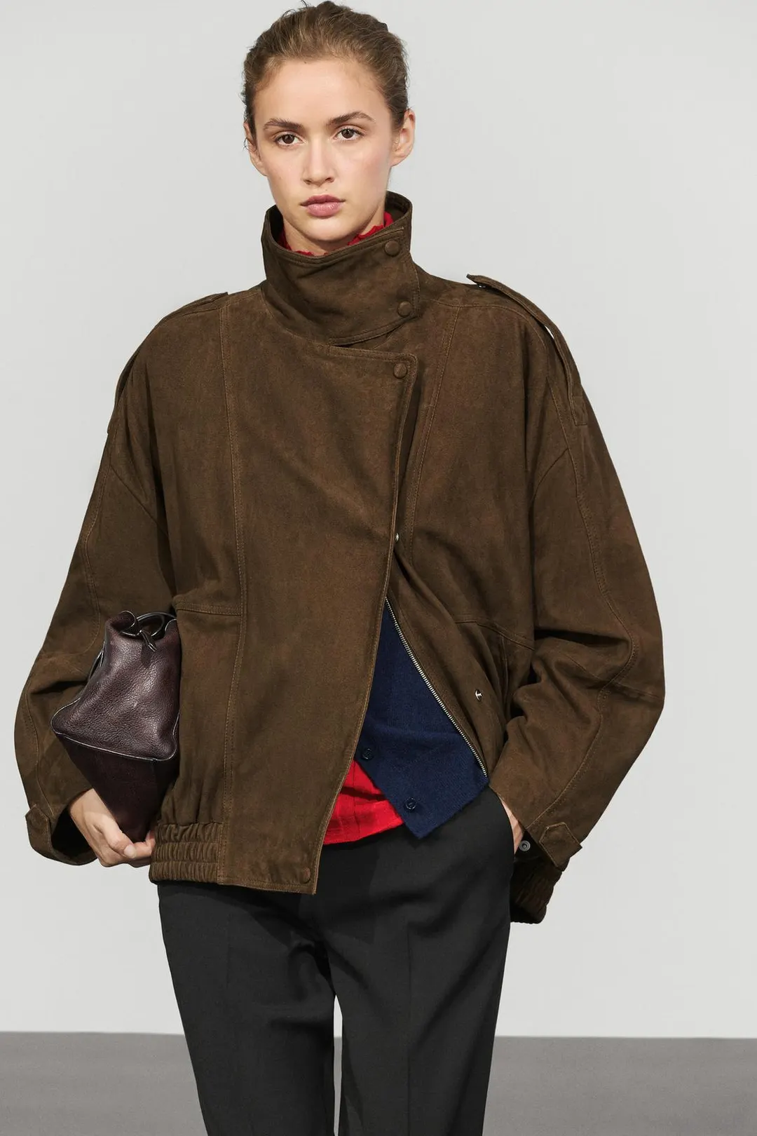 Бомбер из замши с высоким воротником, Massimo Dutti