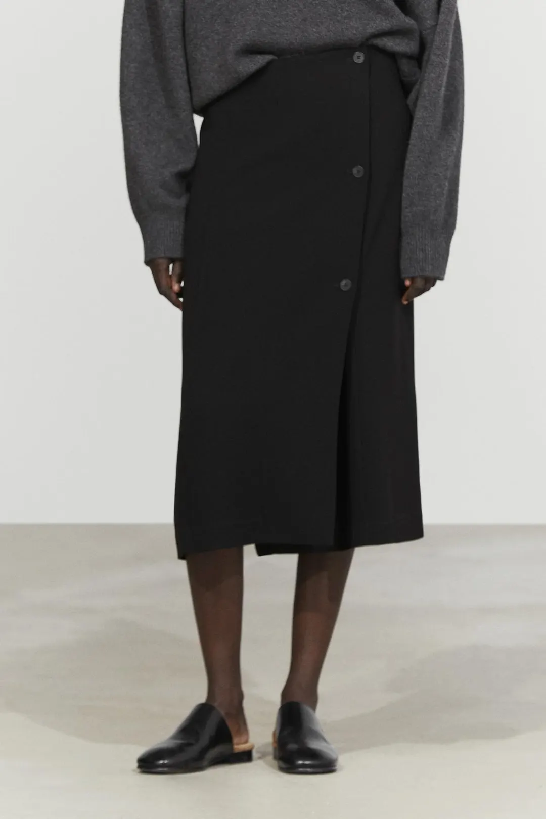 Юбка миди с пуговицами, Massimo Dutti