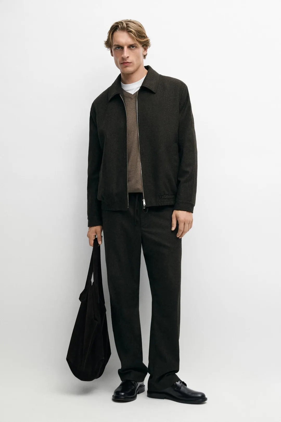 Фланелевые брюки из смесовой шерсти в стиле тотал-лук, Massimo Dutti