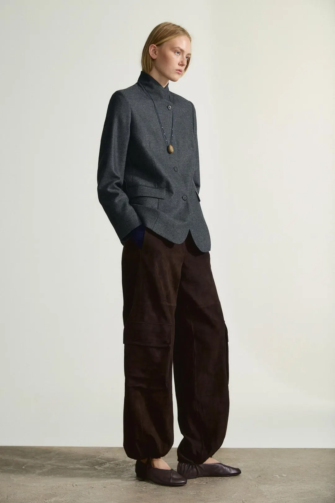 Балетки кожаные с перекрестными ремешками, Massimo Dutti