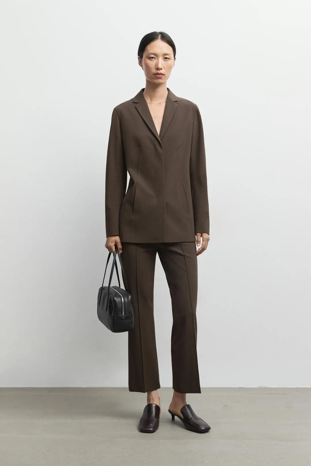 Расклешенные брюки из смесовой шерсти, Massimo Dutti