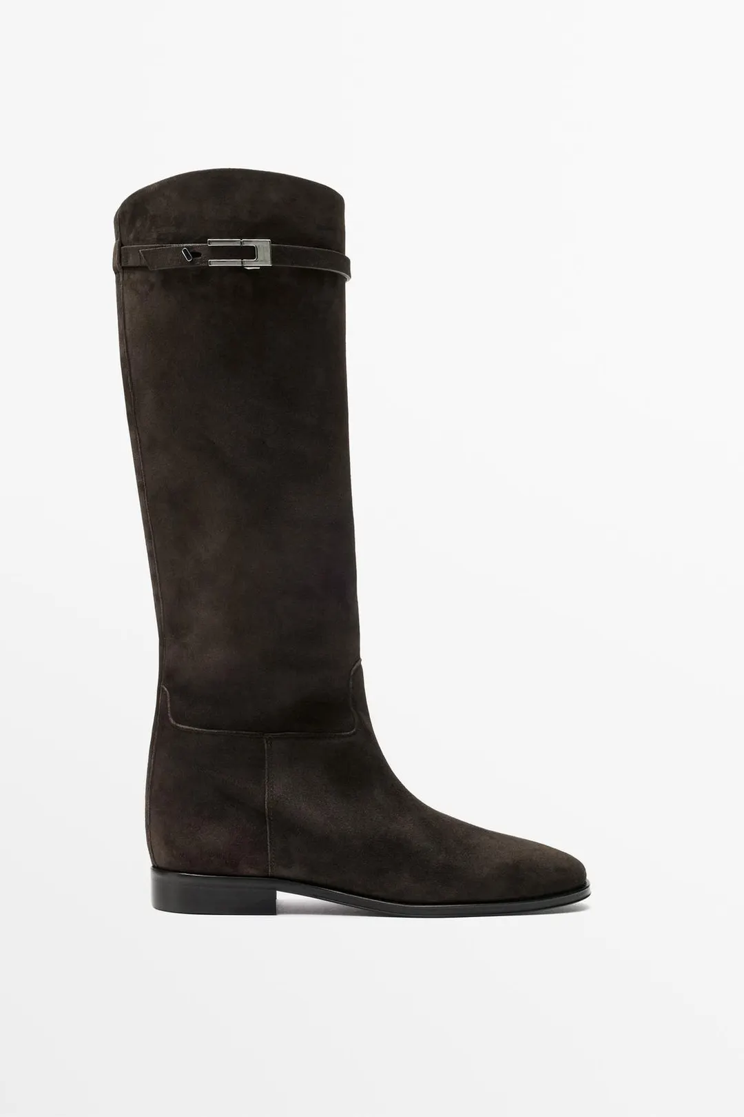 Мягкие сапоги на плоской подошве из замши — сделано в Испании, Massimo Dutti