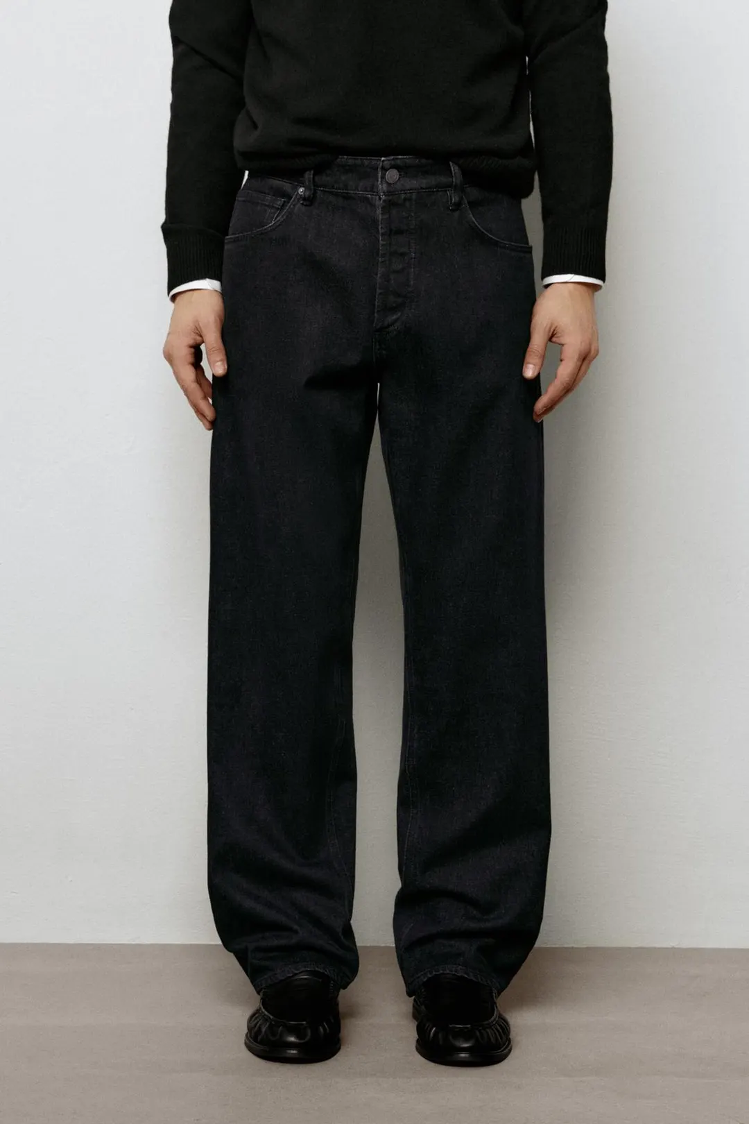 Джинсы с широкими штанинами, Massimo Dutti