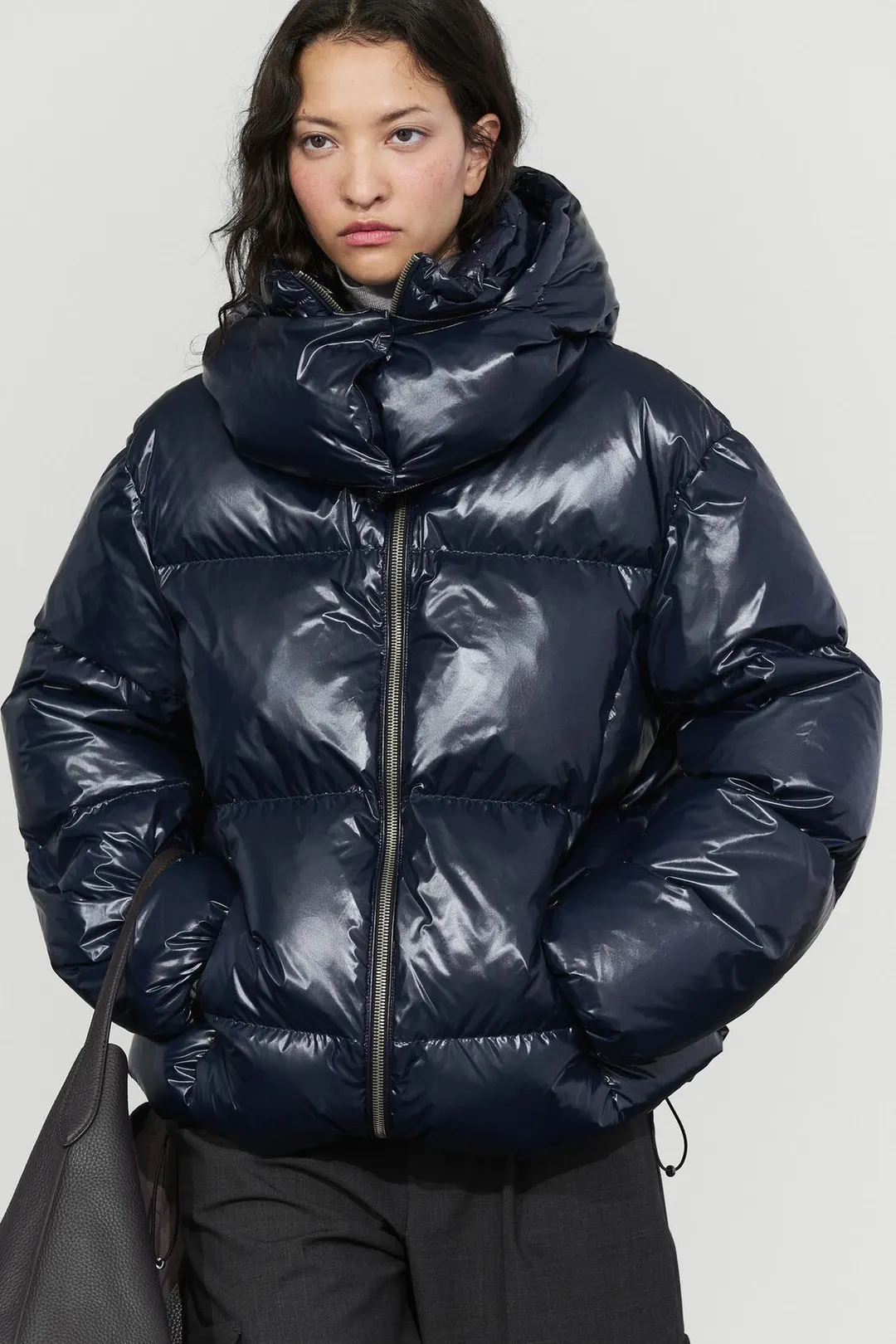 Блестящий пуховик, Massimo Dutti