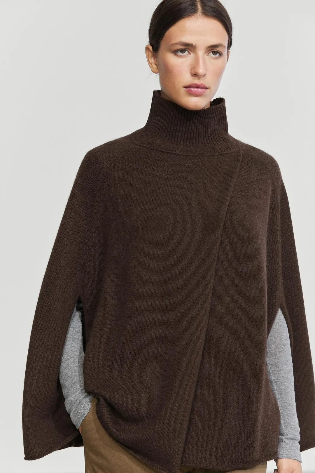 Вязаная накидка из 100% кашемира с запахом, Massimo Dutti