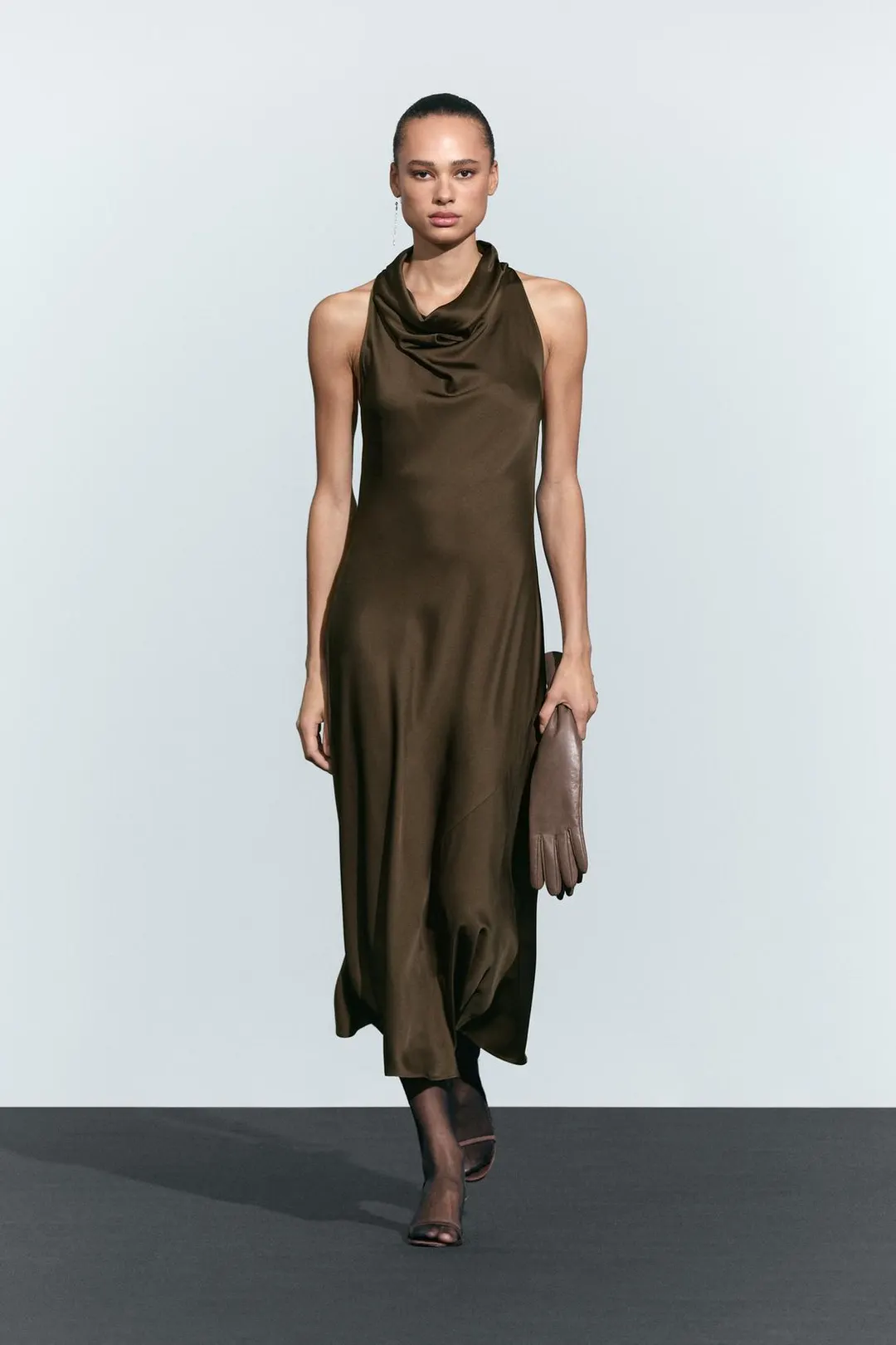 Атласное платье миди с драпировкой, Massimo Dutti