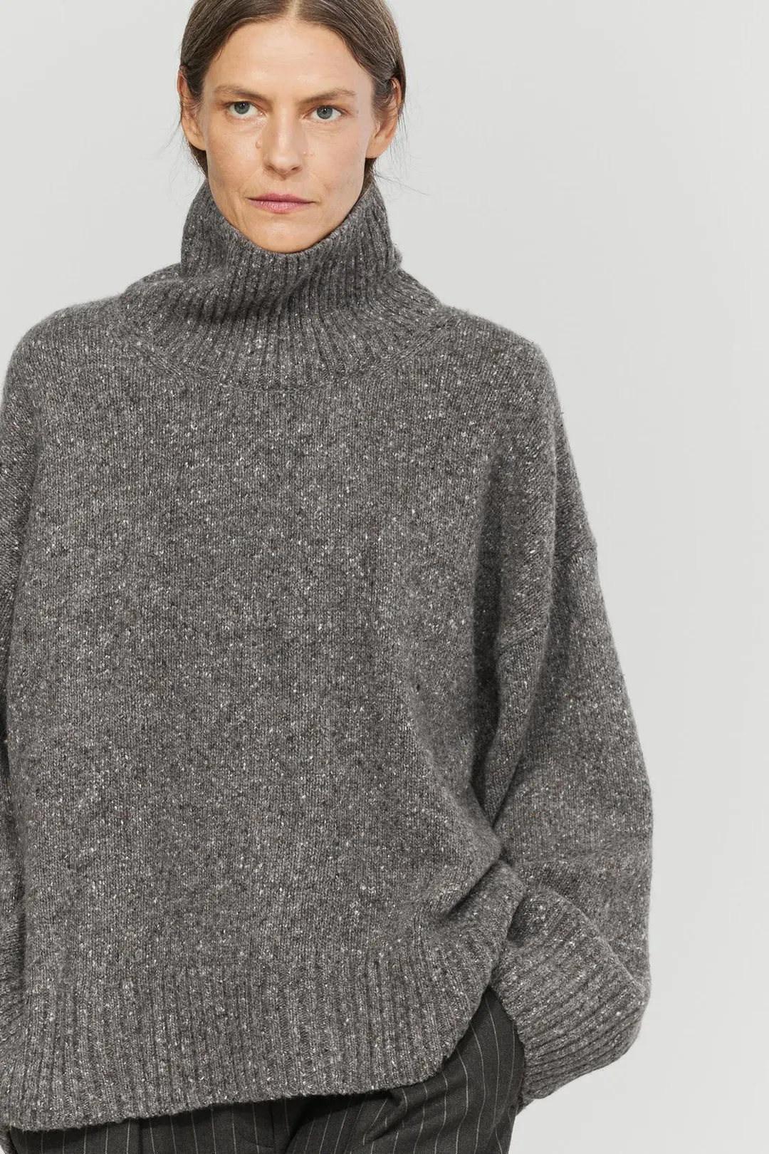 Свитер вязаный из смесовой шерсти с высоким воротником, Massimo Dutti