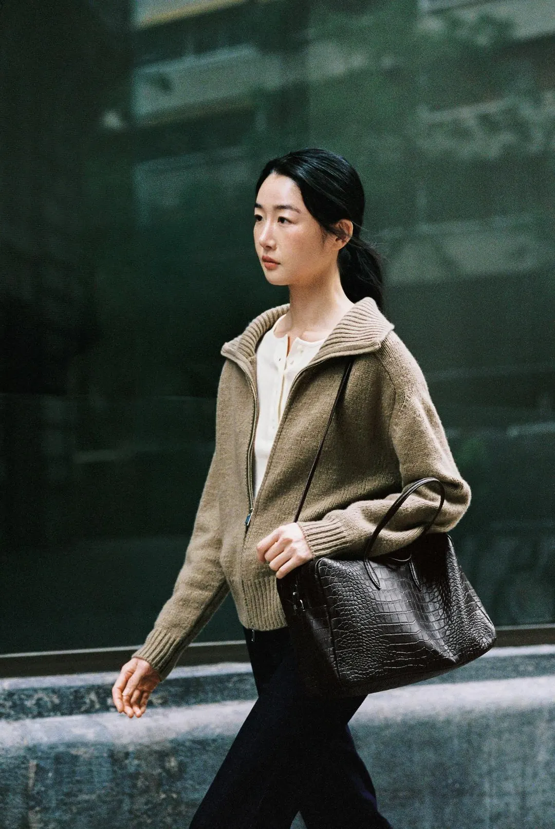 Кардиган из 100% шерсти на молнии, Massimo Dutti