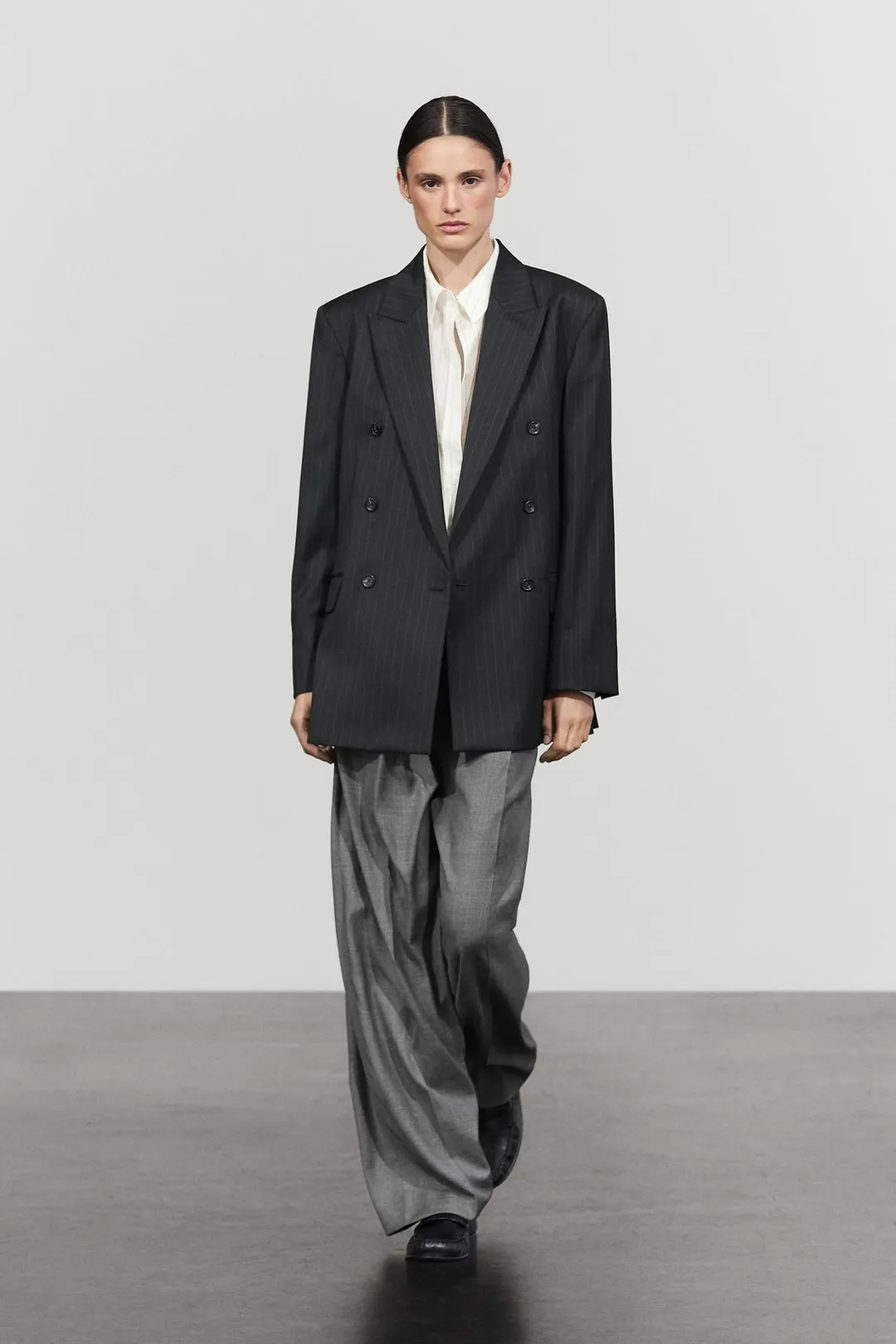 Пиджак в тонкую полоску из 100% шерсти, Massimo Dutti