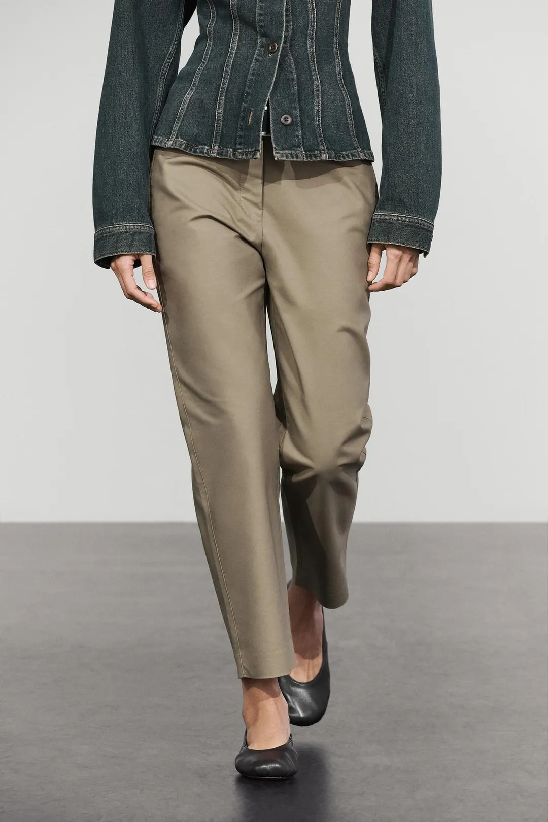 Брюки кроя carrot из 100% хлопка, Massimo Dutti