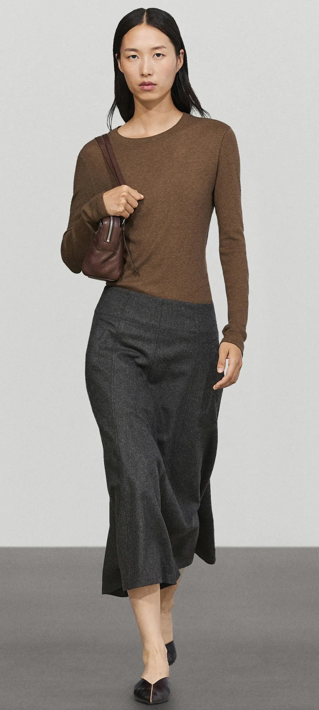 Юбка миди расклешенная с декоративным карманом, Massimo Dutti