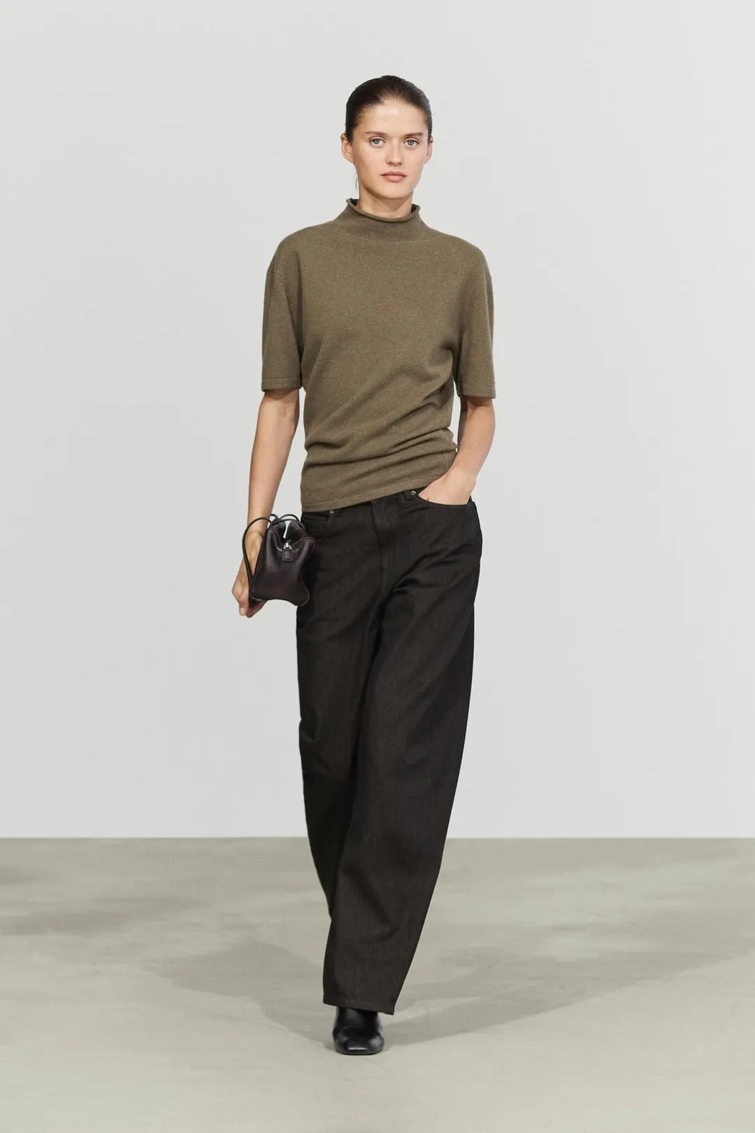 Свитер вязаный с воротником-стойкой из смесовой шерсти, Massimo Dutti