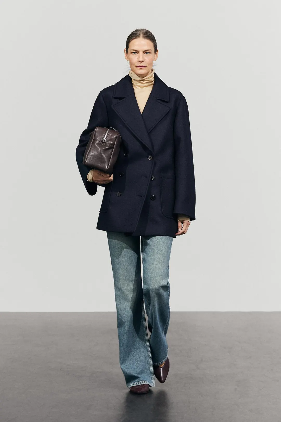 Пальто двубортное средней длины, Massimo Dutti