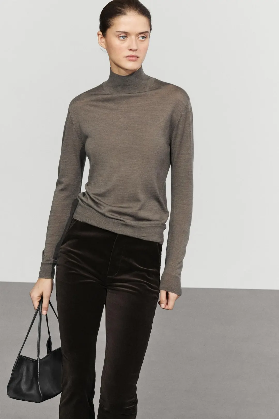 Вязаный свитер с воротником-стойкой из 100% шерсти, Massimo Dutti