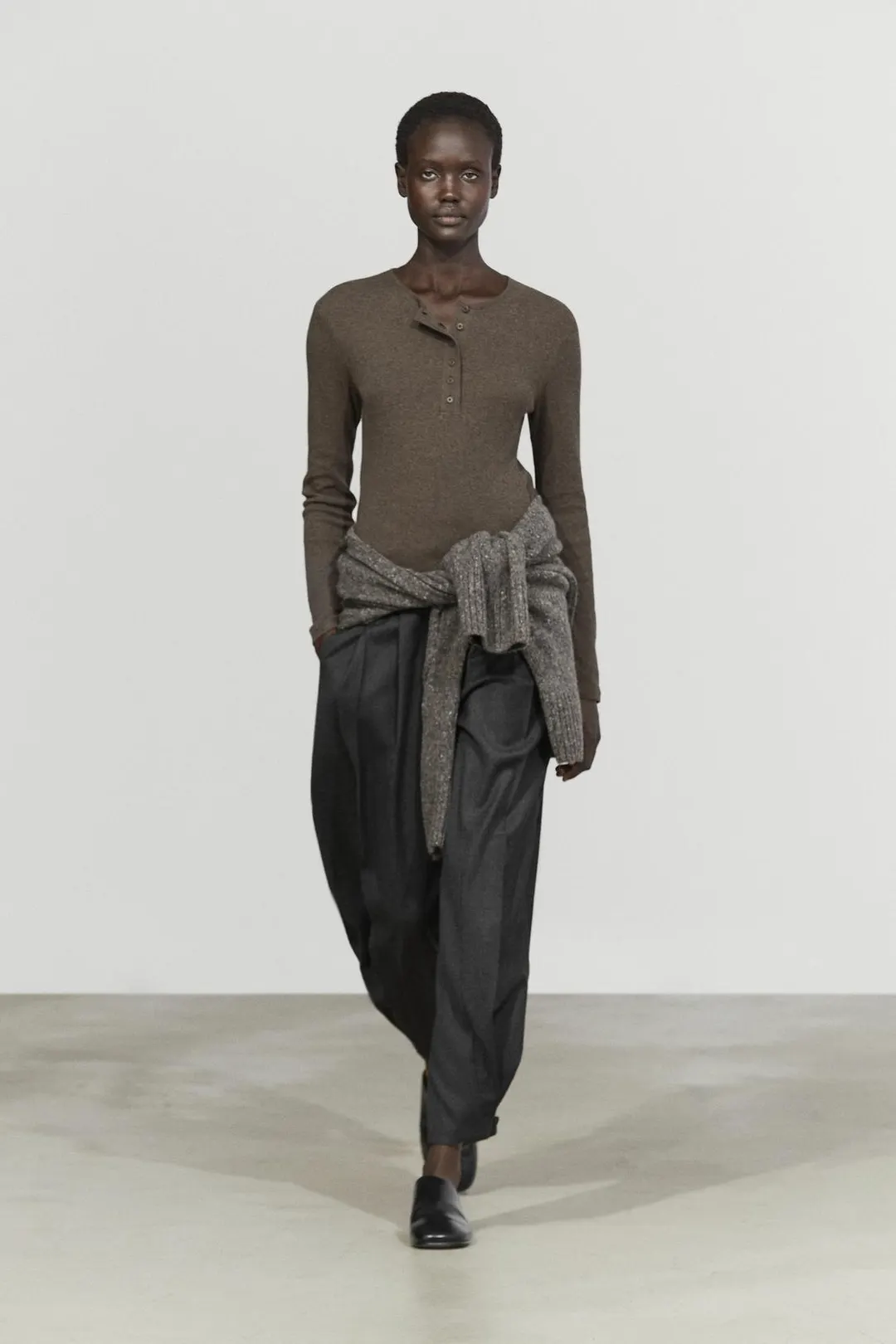 Лонгслив хенли из смесового хлопка, Massimo Dutti