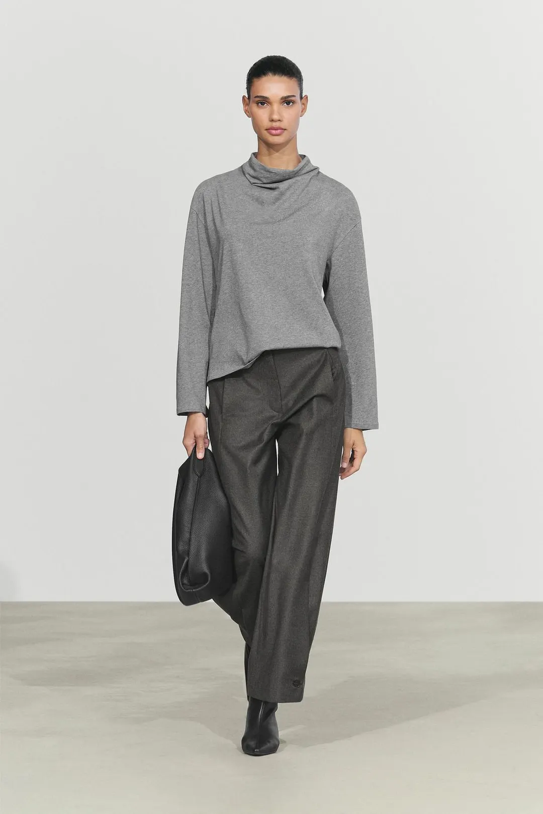 Футболка из 100% хлопка с драпированным вырезом, Massimo Dutti