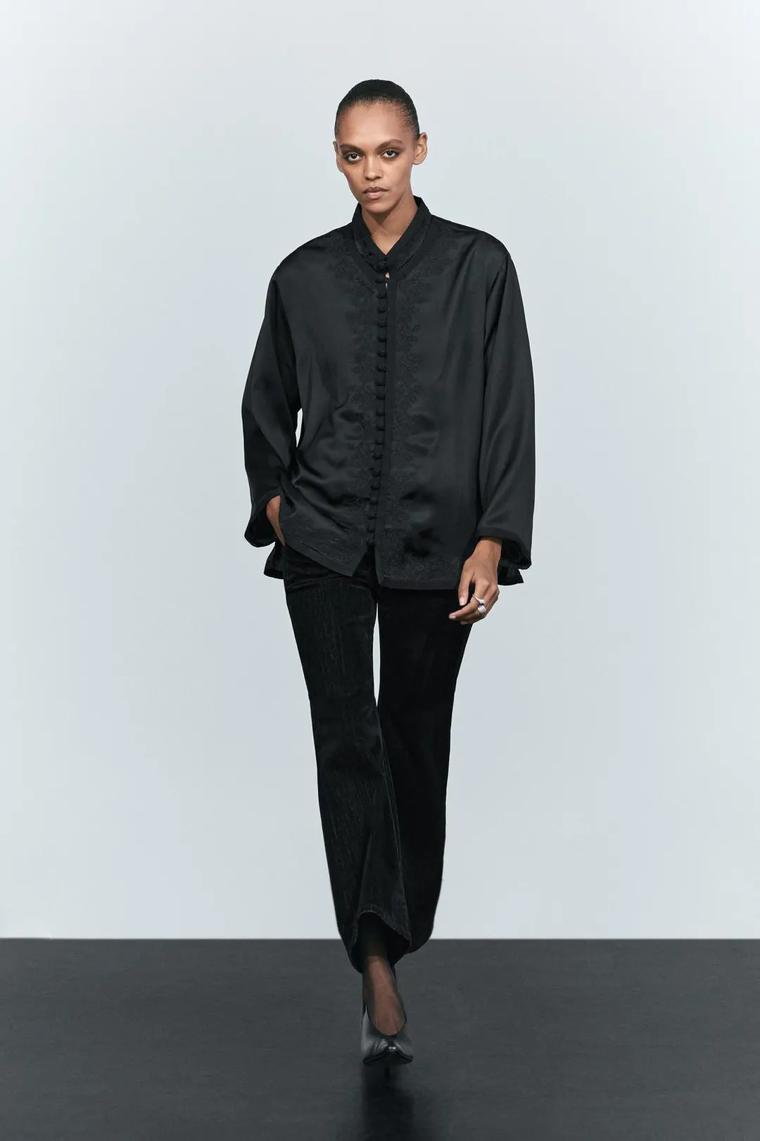 Куртка с вышивкой и высоким воротником, Massimo Dutti
