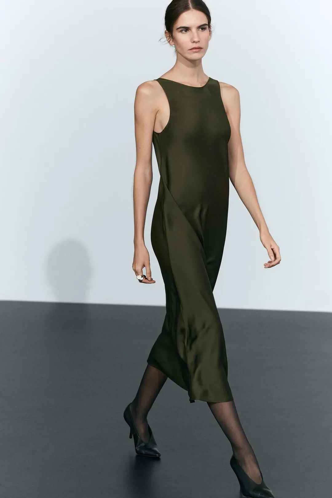 Платье миди атласное, Massimo Dutti