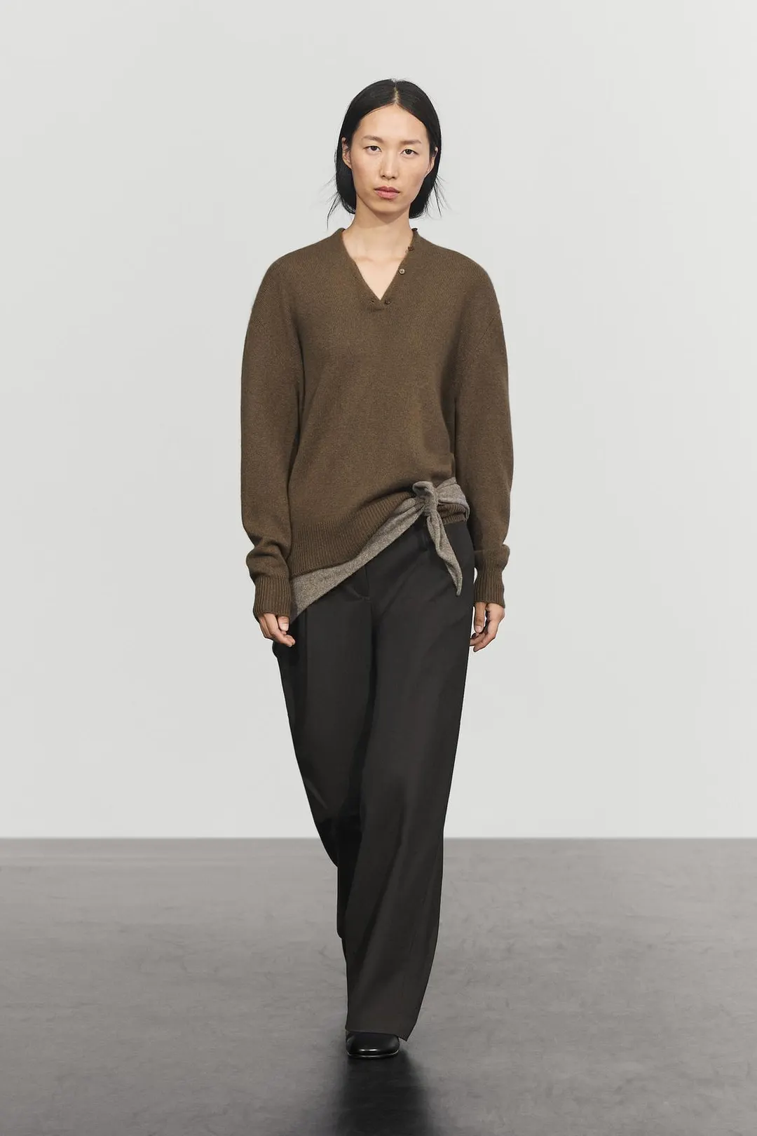Свитер вязаный с пуговицами из 100% кашемира, Massimo Dutti