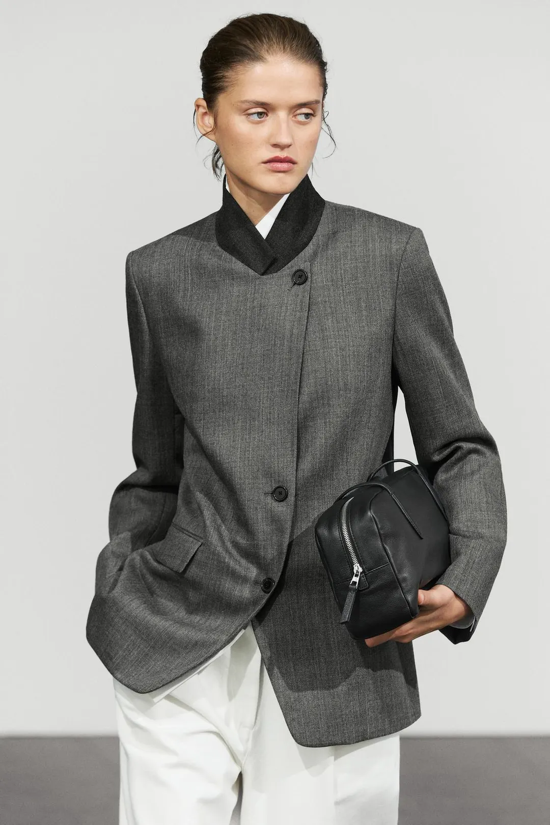 Блейзер из 100% шерсти с контрастным воротником, Massimo Dutti