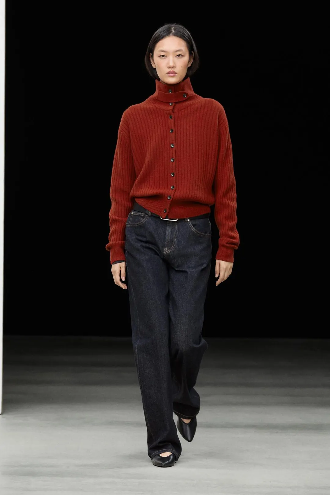 Кардиган в рубчик с хлястиком, Massimo Dutti