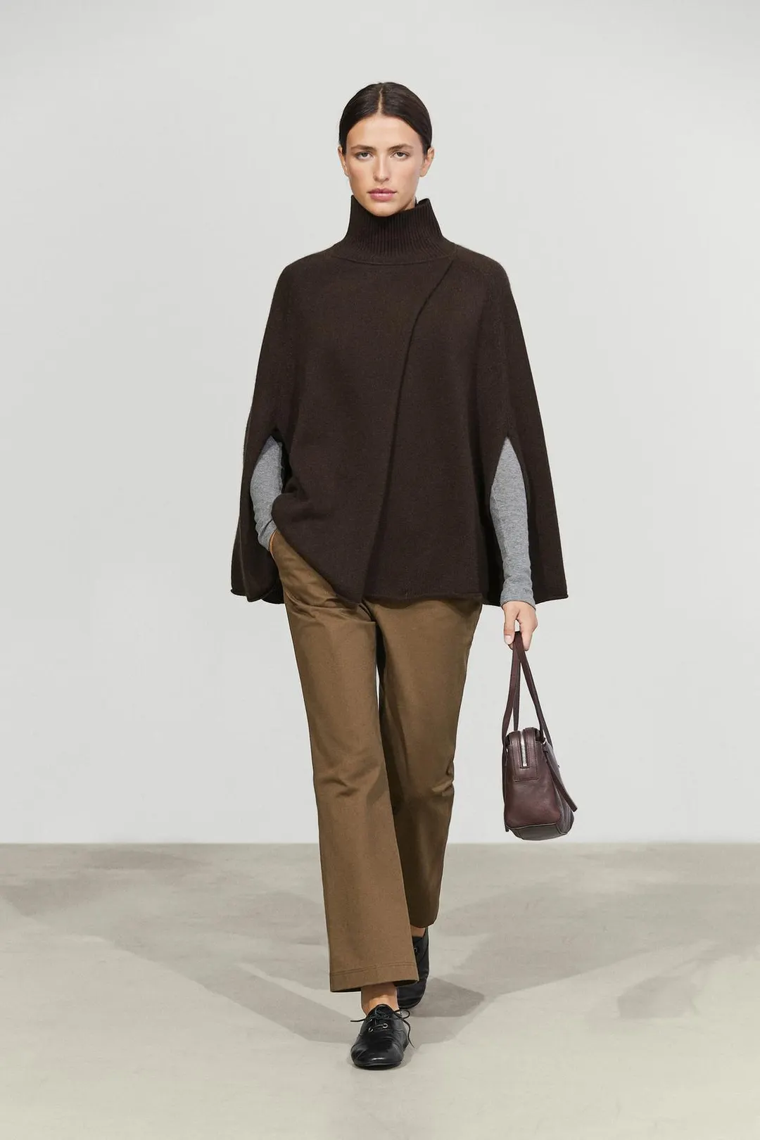 Вязаная накидка из 100% кашемира с запахом, Massimo Dutti