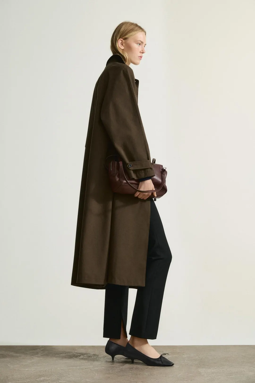 Кожаные балетки на каблуке, Massimo Dutti