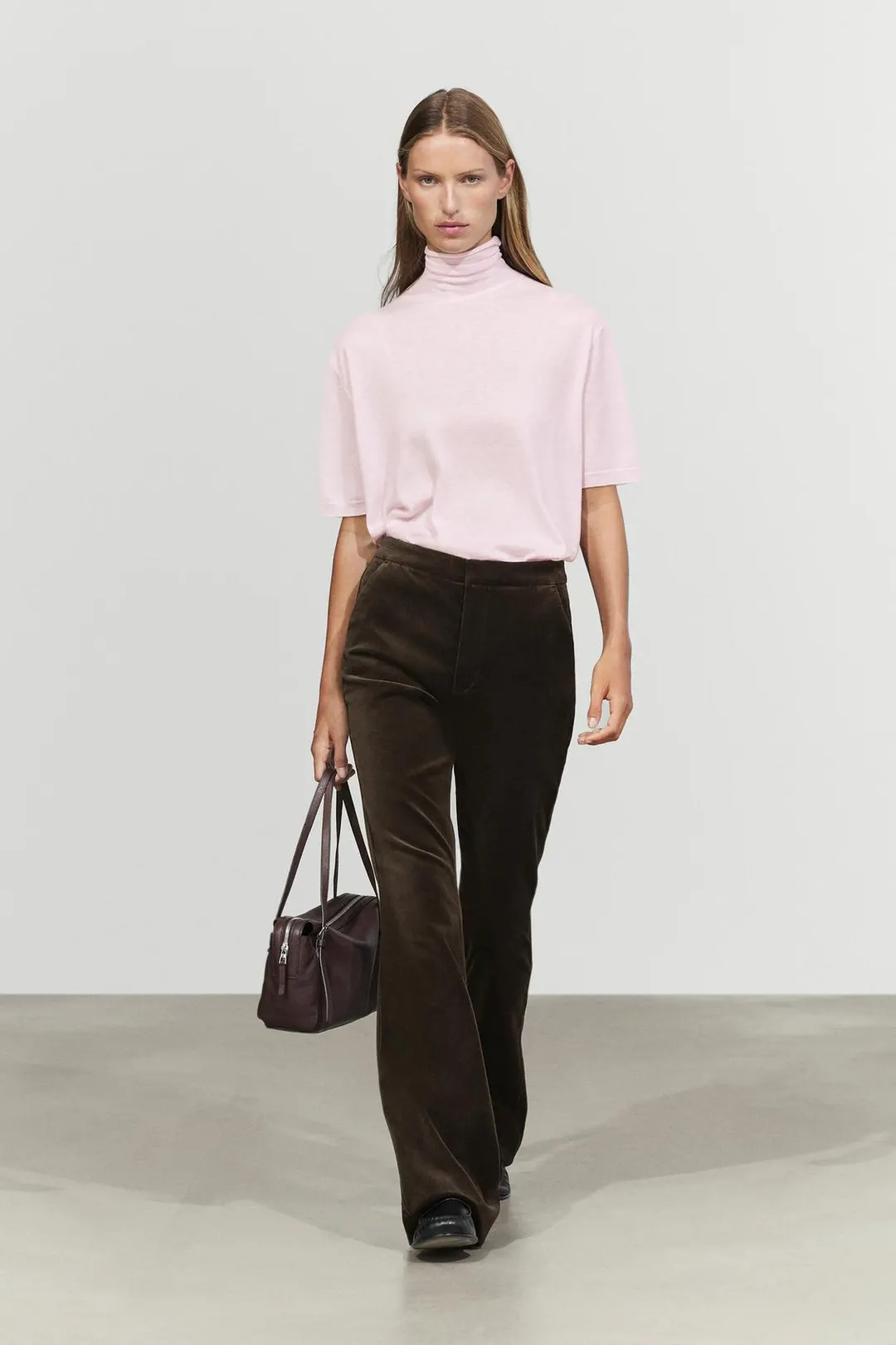 Брюки бархатные облегающего кроя клеш, Massimo Dutti