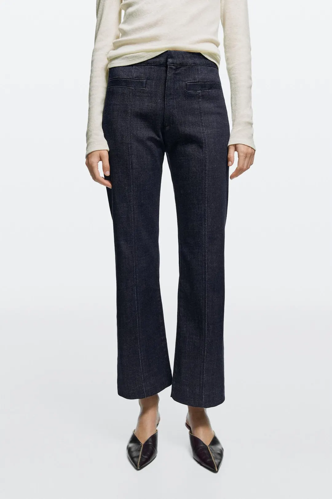 Джинсы клеш с акцентными карманами, Massimo Dutti