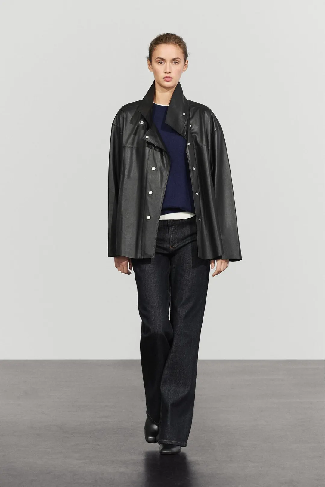Кожаная куртка с пуговицами, Massimo Dutti