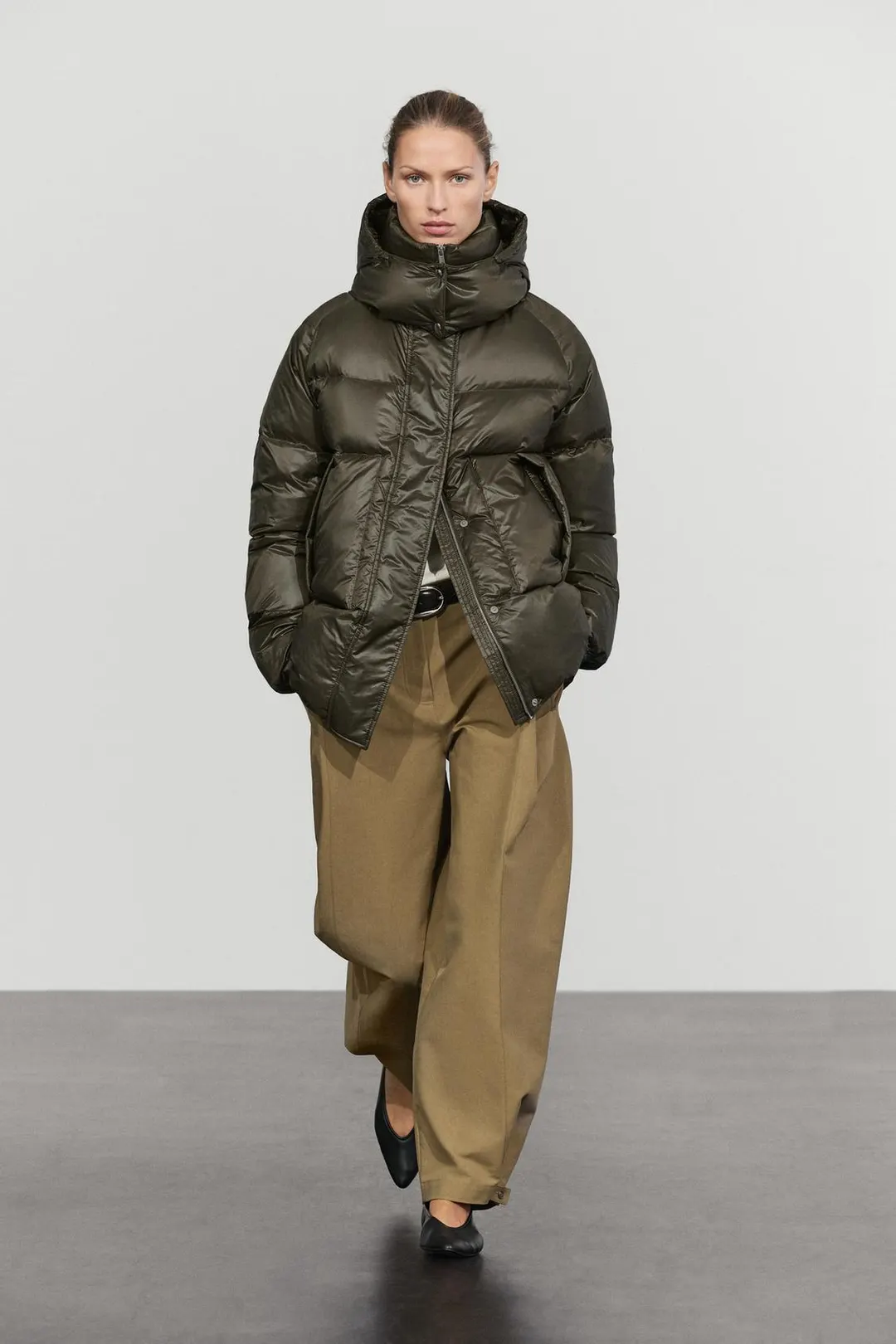 Блестящий пуховик, Massimo Dutti