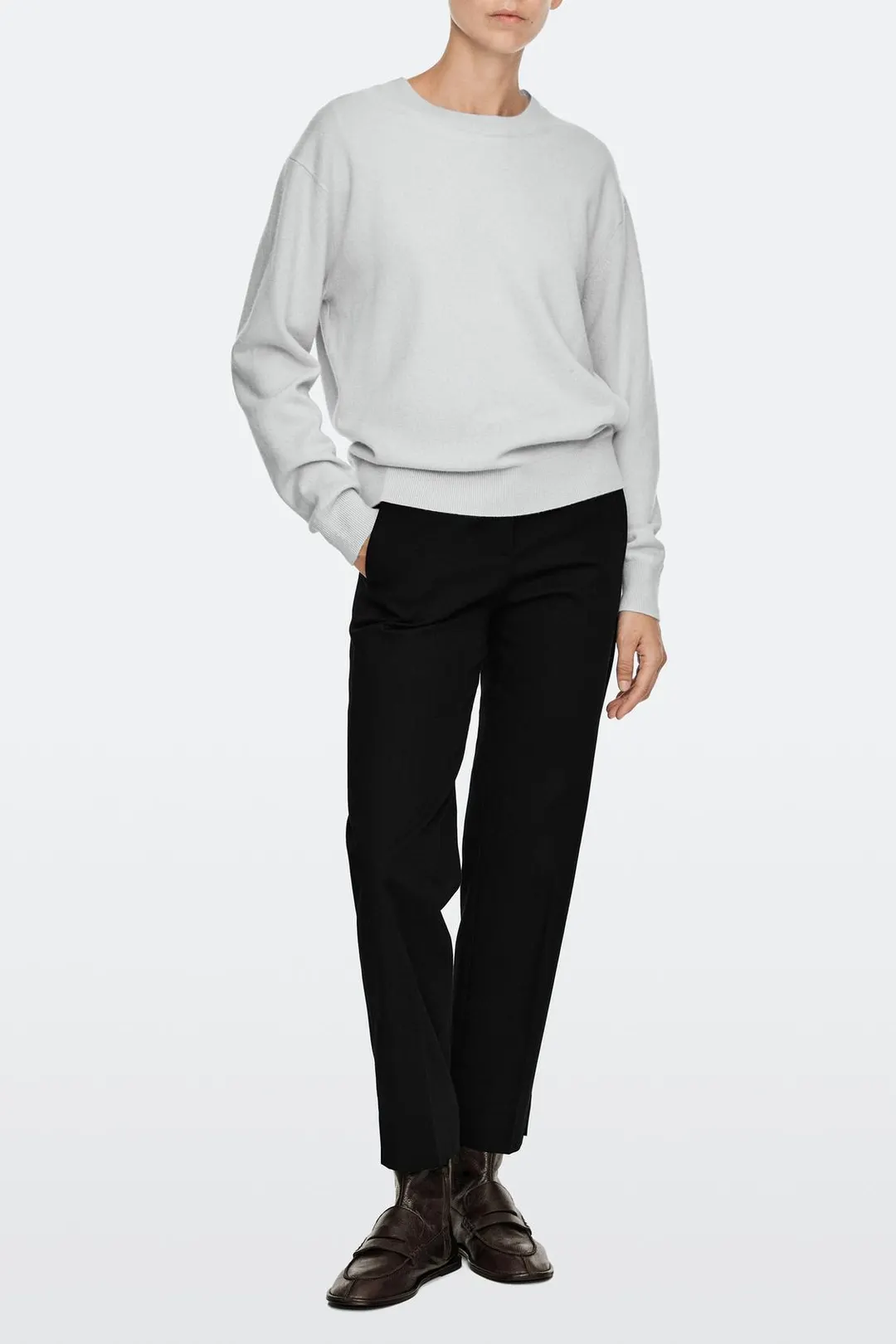 Закрытые лоферы из мягкой кожи с ремешком на подъеме, Massimo Dutti