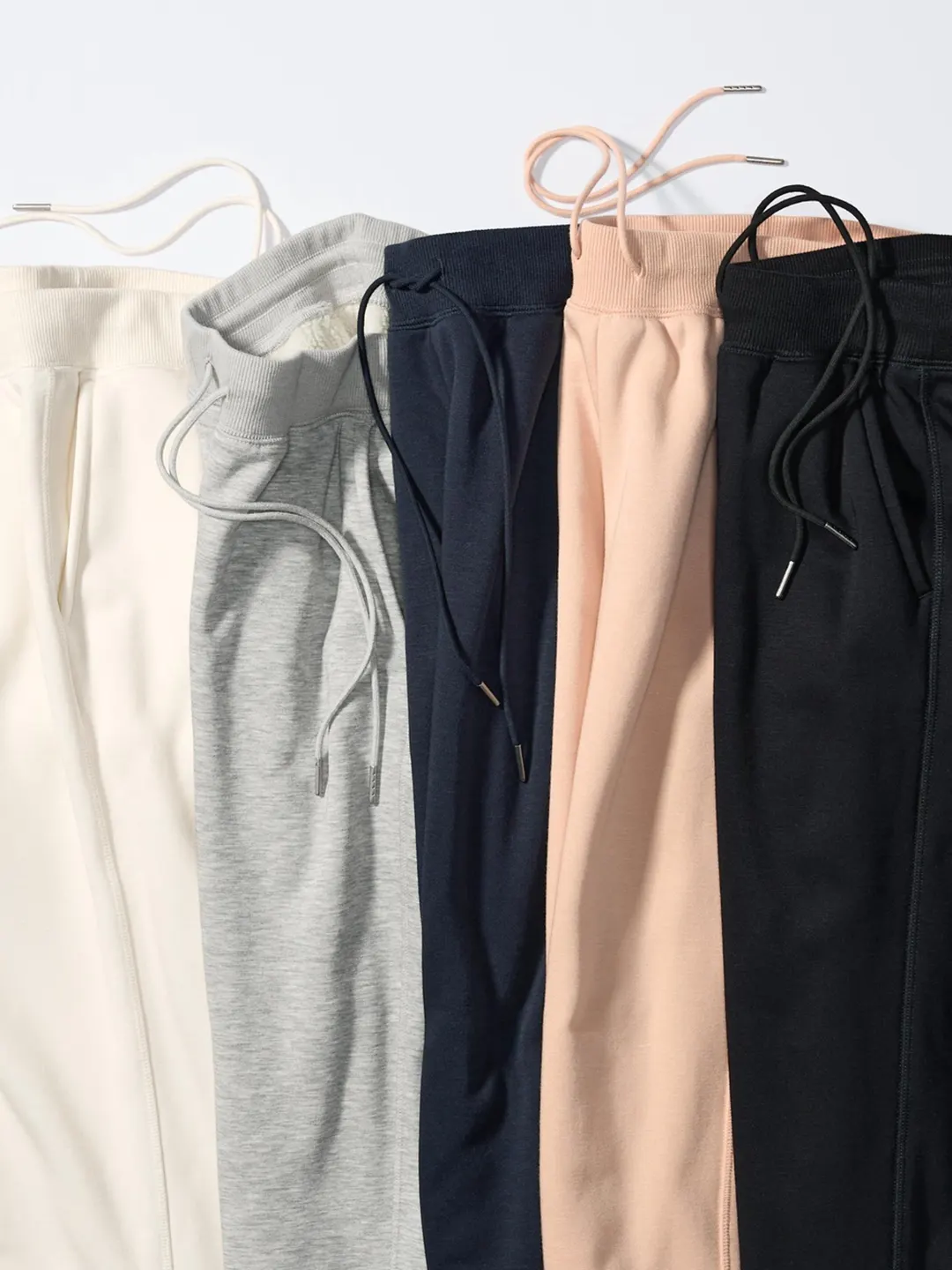 Джоггеры HEATTECH с подкладкой под овчину, Uniqlo