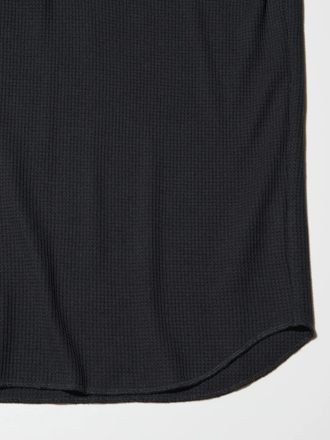 Лонгслив вафельной вязки с воротом хенли, Uniqlo