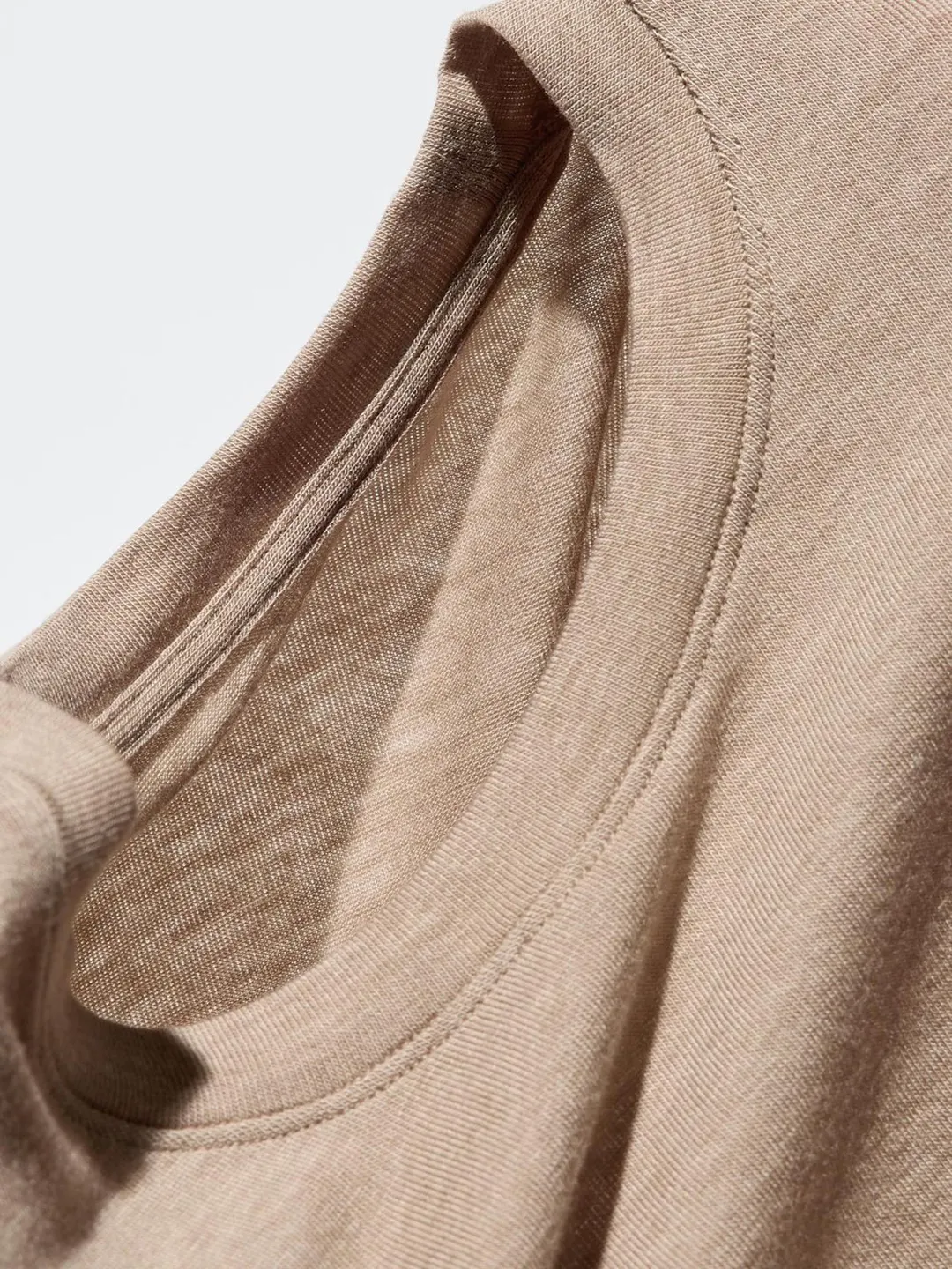 Лонгслив HEATTECH с 9% кашемира, Uniqlo