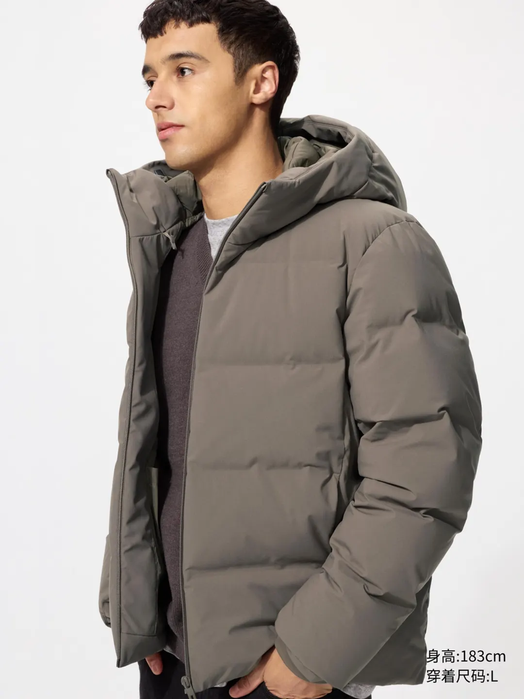 Пуховик бесшовный с капюшоном, Uniqlo