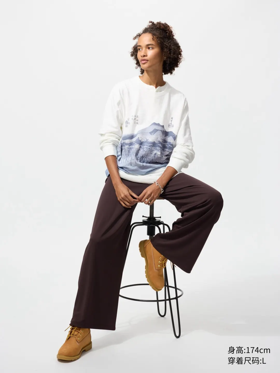 Футболка UT «Синева укиё-э» с принтом, Uniqlo