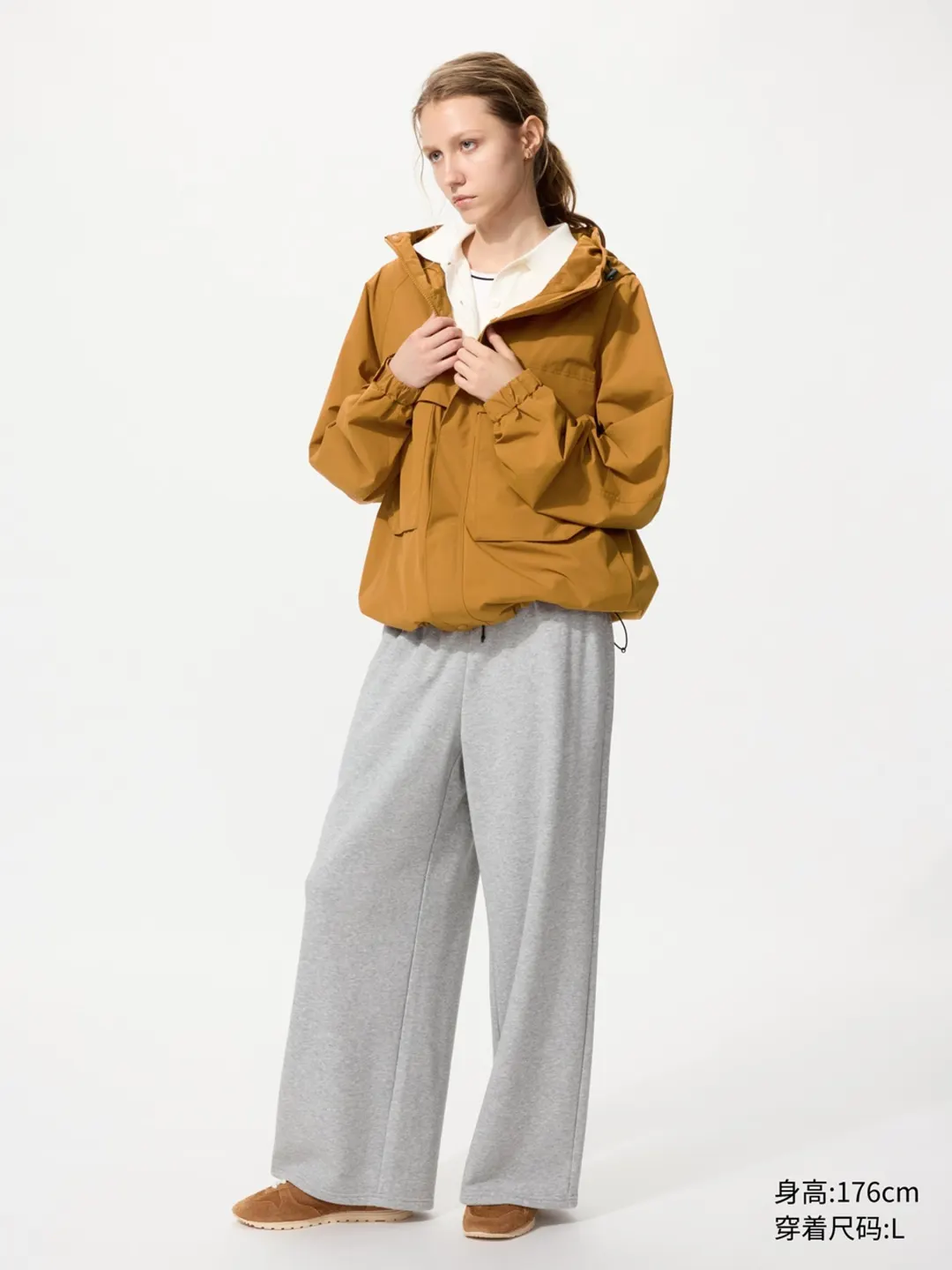Куртка ветрозащитная с капюшоном, Uniqlo