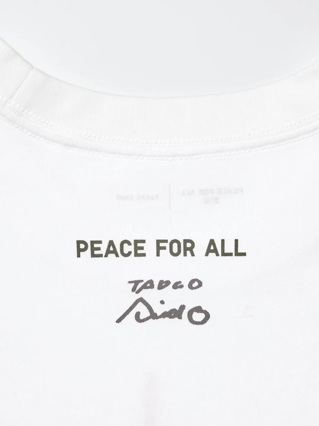 Футболка UT с принтом Tadao Ando, Uniqlo